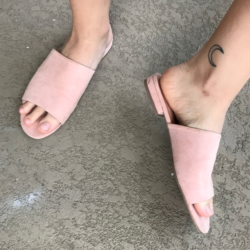 PINK SUEDE FLATS